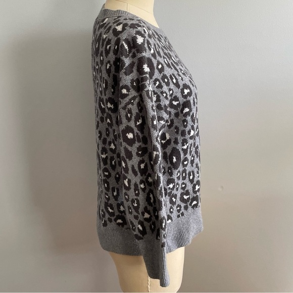 Lucky Brand Animal Print Sweater- Pullover- Size 1X - Picture 2 of 7